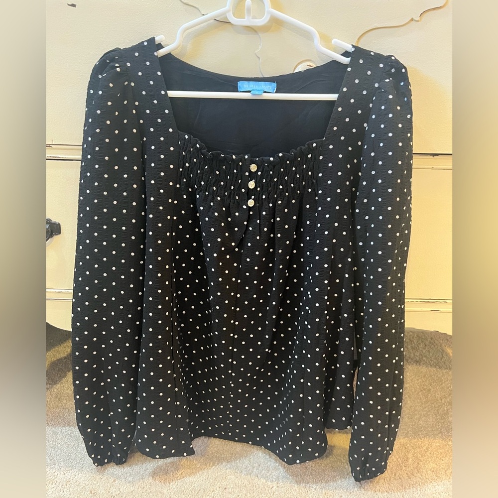 NWT Draper James Black Blouse with White Dots with Peasant Sleeves Size Small